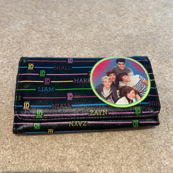 1D Accessories - One direction wallet and coin case!